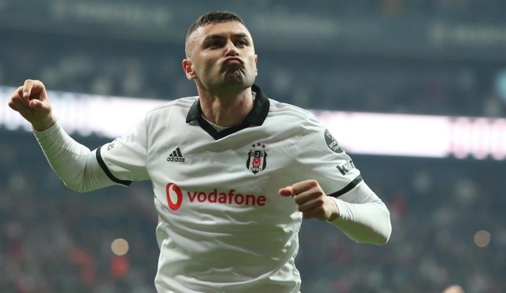 Süper Lig'de en golcü yerli oyuncu Burak Yılmaz'ın gol ortalaması ise 0,57